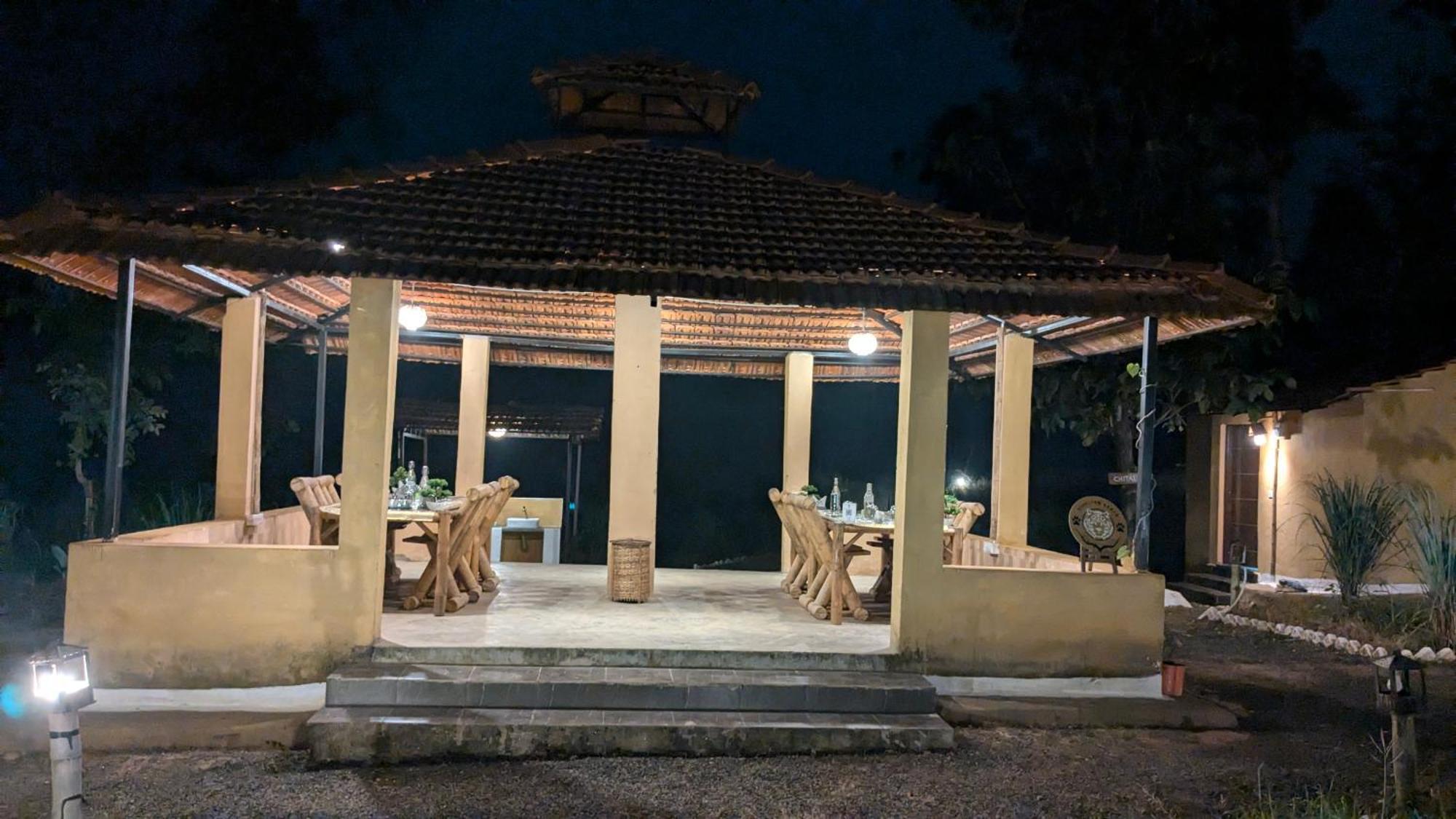 Athulyam Kanha, Kanha National Park, Mukki Gate Khāpa Exterior foto