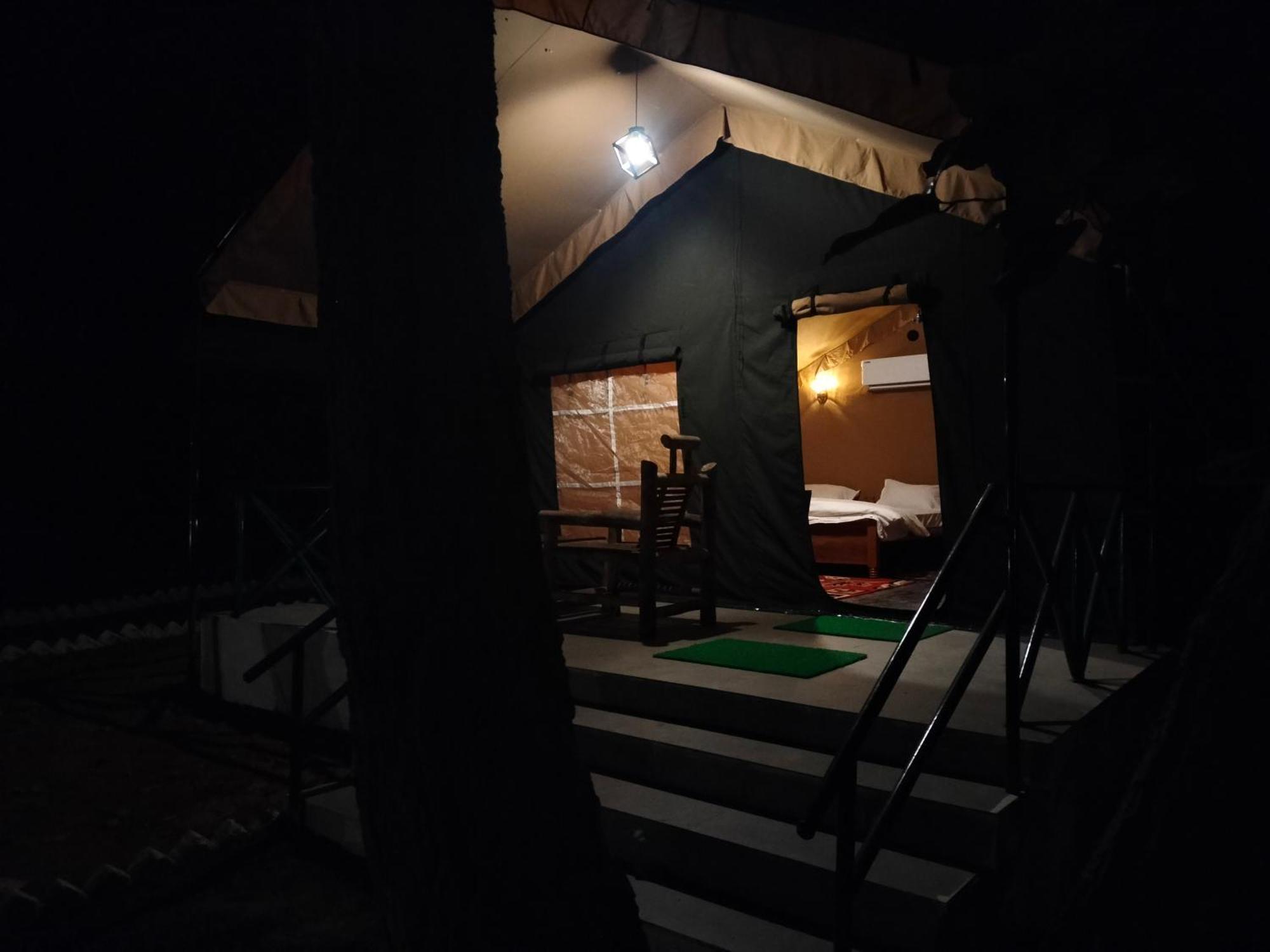 Athulyam Kanha, Kanha National Park, Mukki Gate Khāpa Exterior foto
