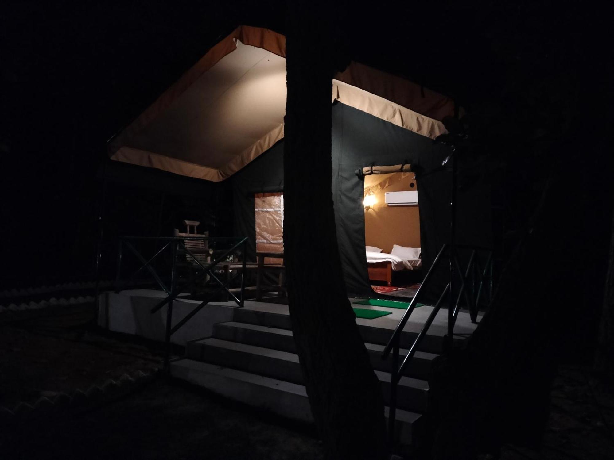 Athulyam Kanha, Kanha National Park, Mukki Gate Khāpa Exterior foto